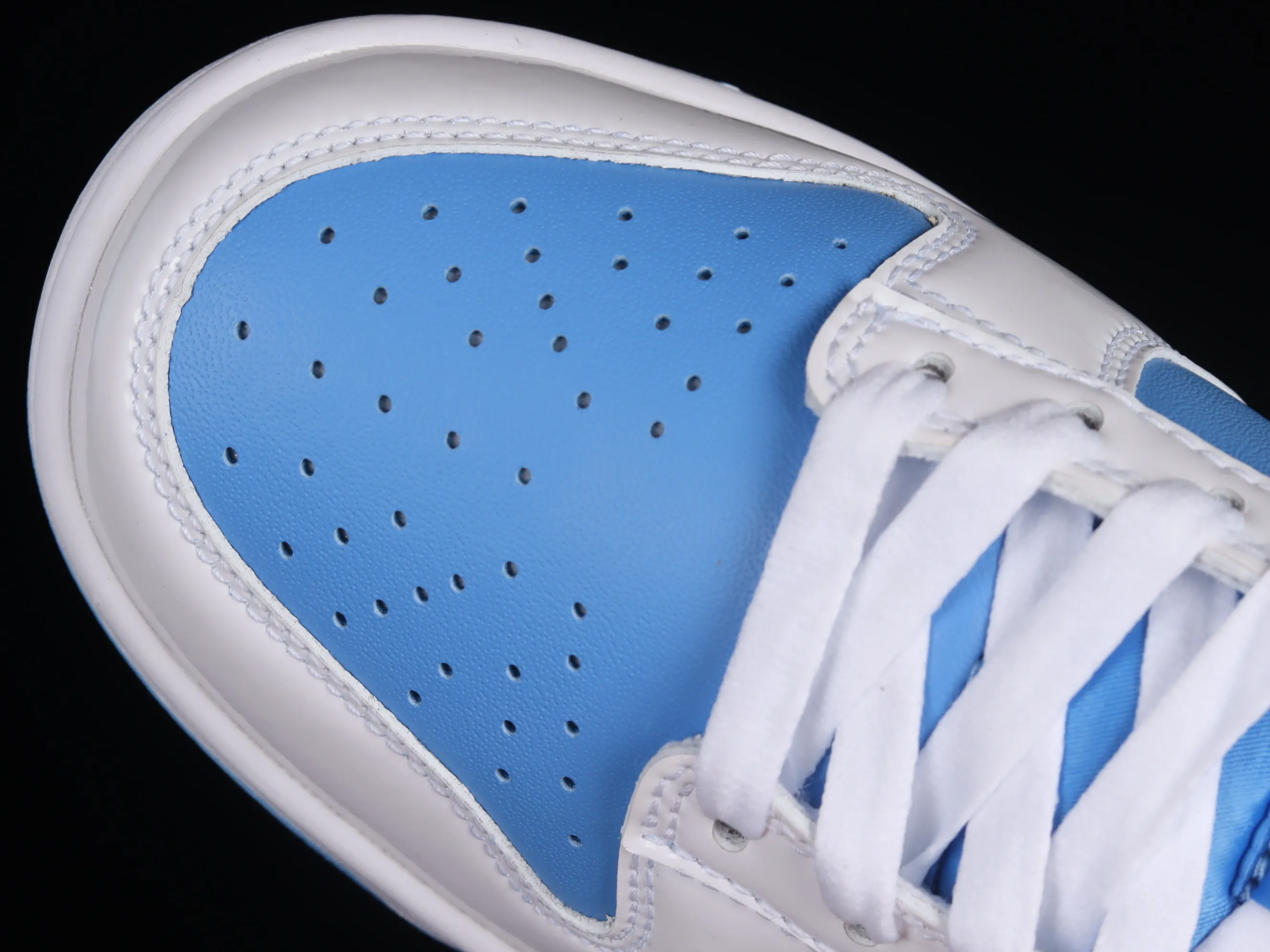 All categories Nk SB Dunk series Nk SB Dunk Low low-top sneakers Nk SB Dunk Low "Reverse UNC" reverse North Carolina blue SB low-top sports and leisure sneakers DJ9955-101